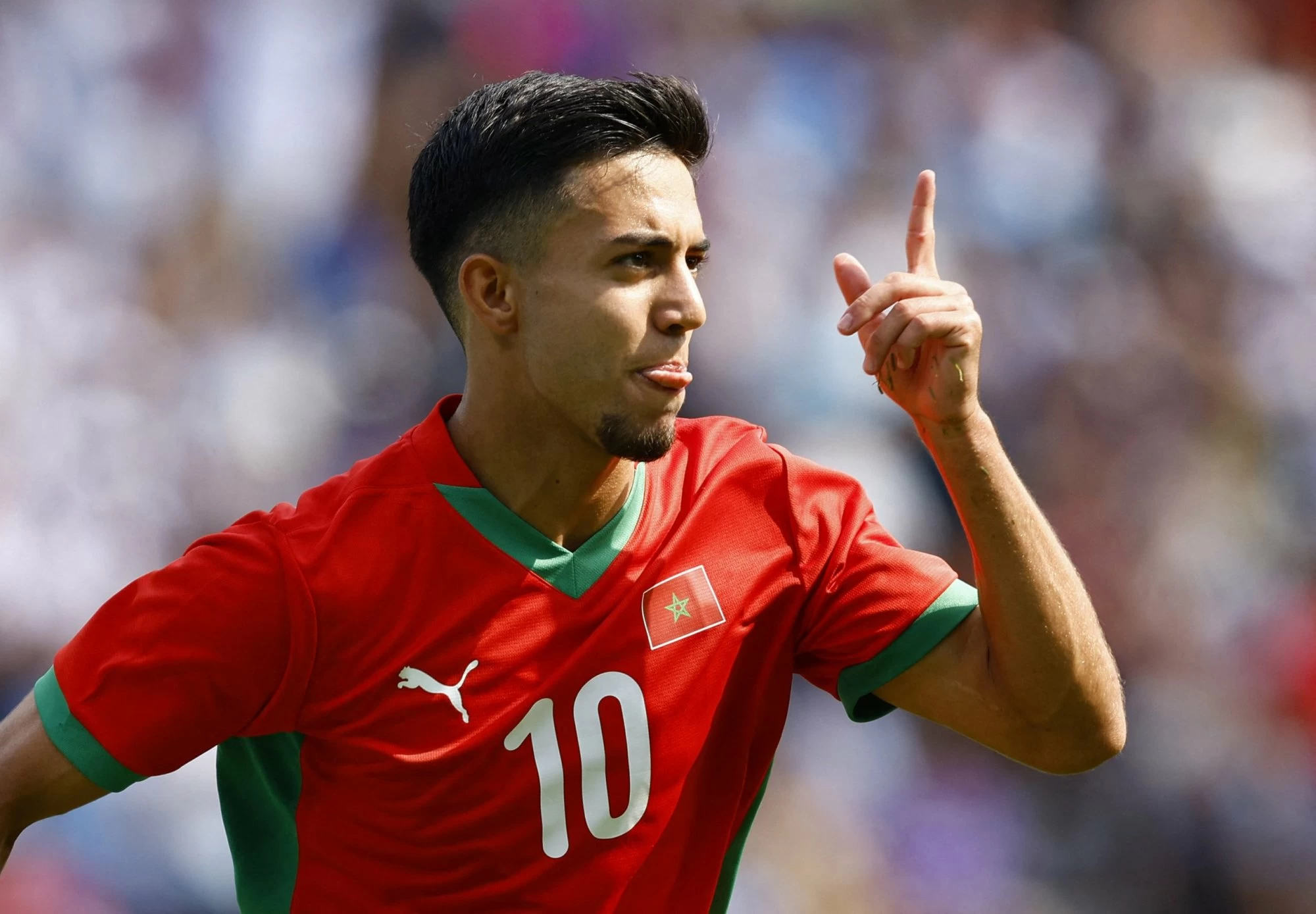 وهبي يستدعي إلياس أخوماش للالتحاق بتجمع المنتخب الوطني المغربي
