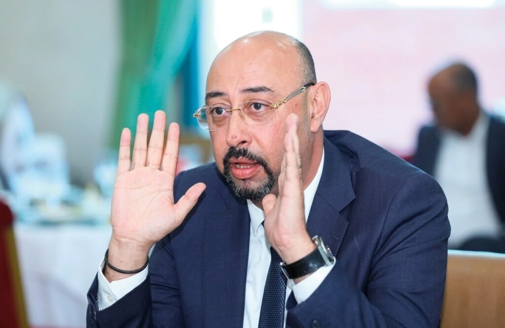 تمديد الحراسة النظرية في حق عمدة طنجة لتعميق البحث