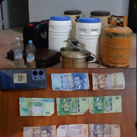 توقيف شخص بالعيون من ذوي السوابق القضائية لتورطه بتحضير وترويج « مسكر ماء الحياة »