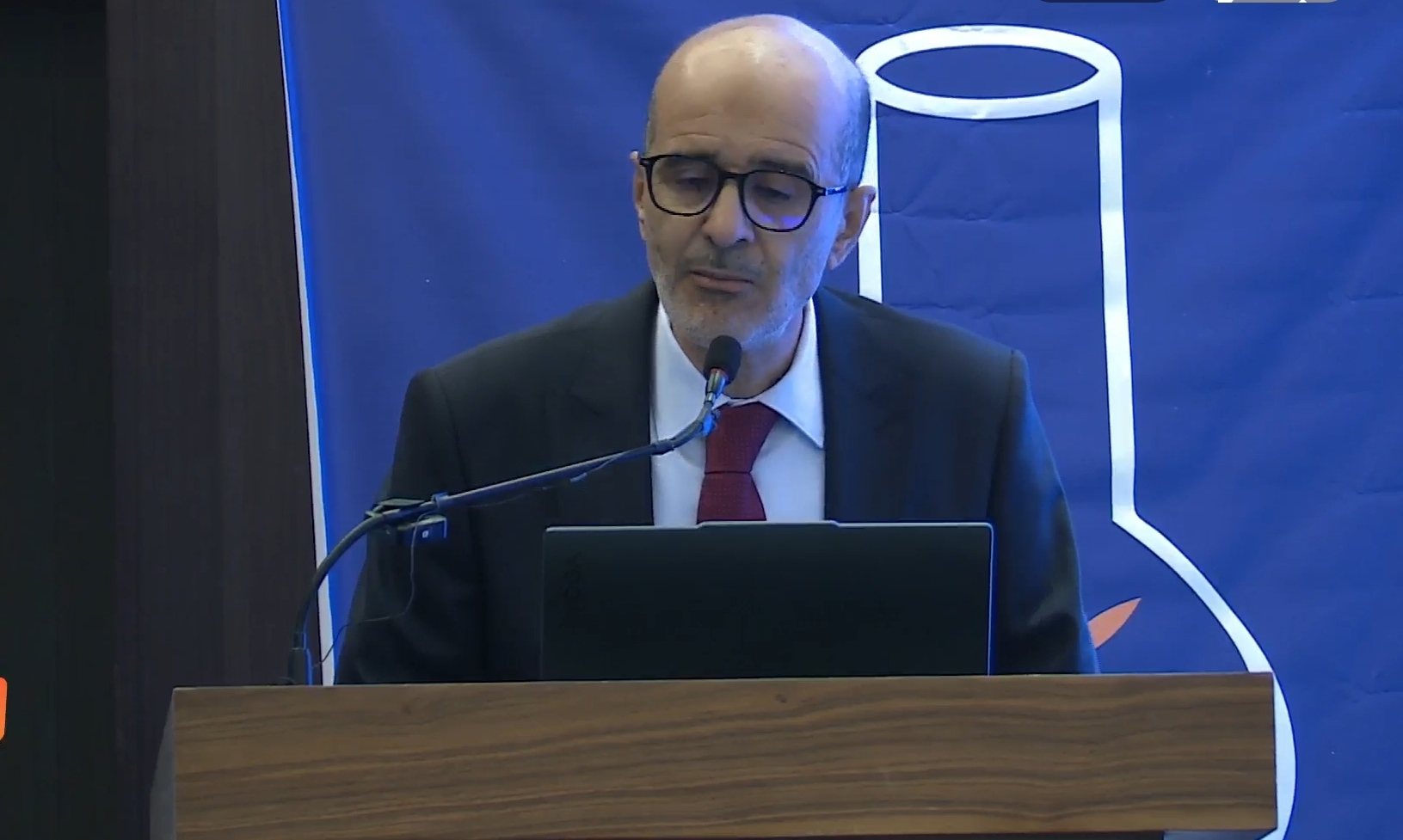 العدالة والتنمية يعلن استعداده لمقاومة أي مراجعة لمدونة الأسرة تمس الثوابت واستقرار الأسرة