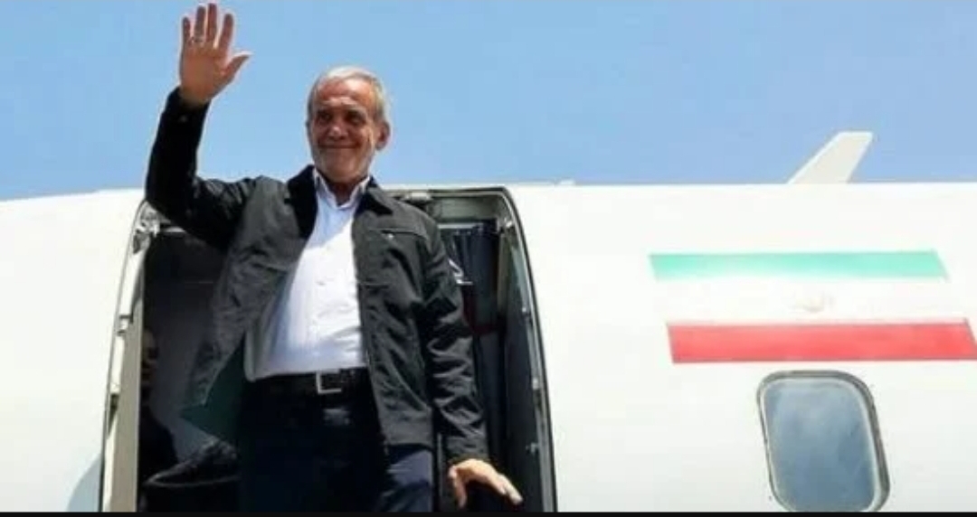 في طريقه إلى نيويورك.. هبوط طائرة الرئيس الإيراني بالجزائر يثير تساؤلات حول «التوقف التقني»