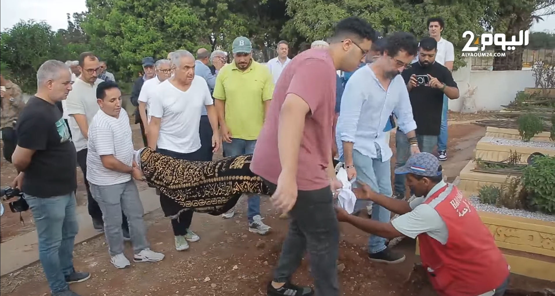 تشييع الصحافي حميد برادة... بحضور شخصيات سياسية وإعلامية وأكاديمية-فيديو
