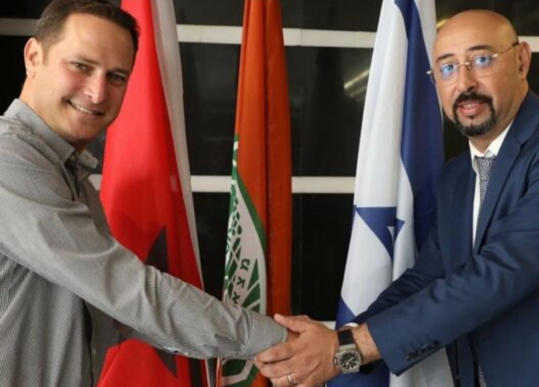 عاجل: اعتقال الليموري عمدة طنجة فور عودته من إسبانيا.. والداخلية ترسل لجنة تفتيش لترتيب المسؤوليات
