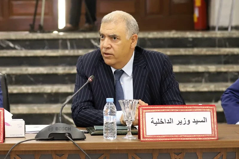 عشية انطلاق الحملة الانتخابية... الولاة والعمال يجتمعون بوكلاء اللوائح ويذكرون بقواعد التنافس