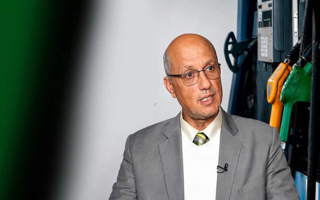 اليماني يدعو إلى إلغاء الضرائب على المحروقات واستئناف التكرير بمصفاة المحمدية