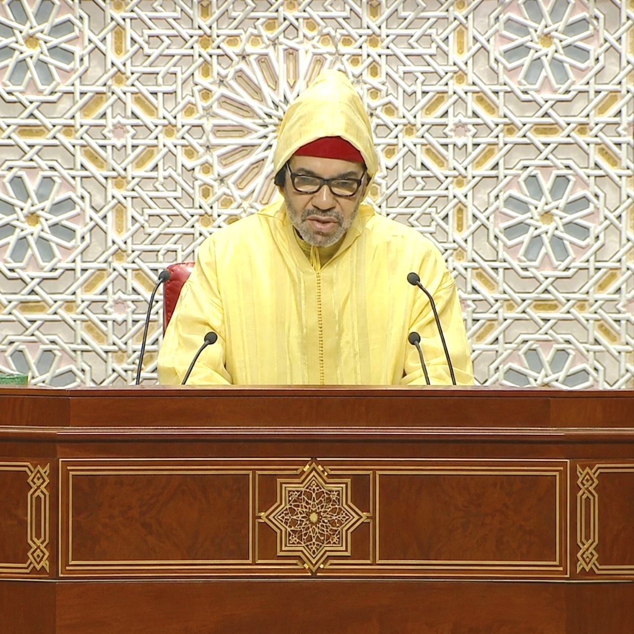 الملك محمد السادس يدعو إلى إطلاق جيل جديد من الاستراتيجيات الكبرى لتعزيز السيادة الاقتصادية