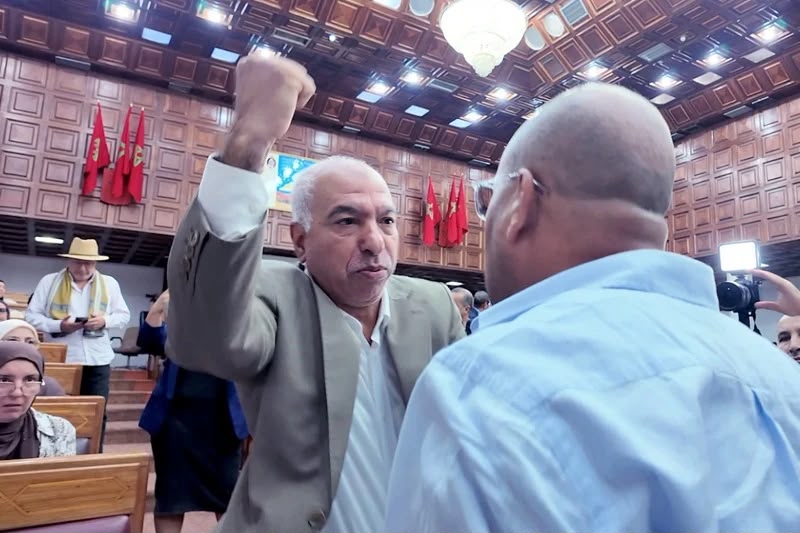 فضيحة "الأوراق المزورة" تفجر خلافات بين أغلبية جماعة البيضاء والاستقلال يهدد بالانسحاب
