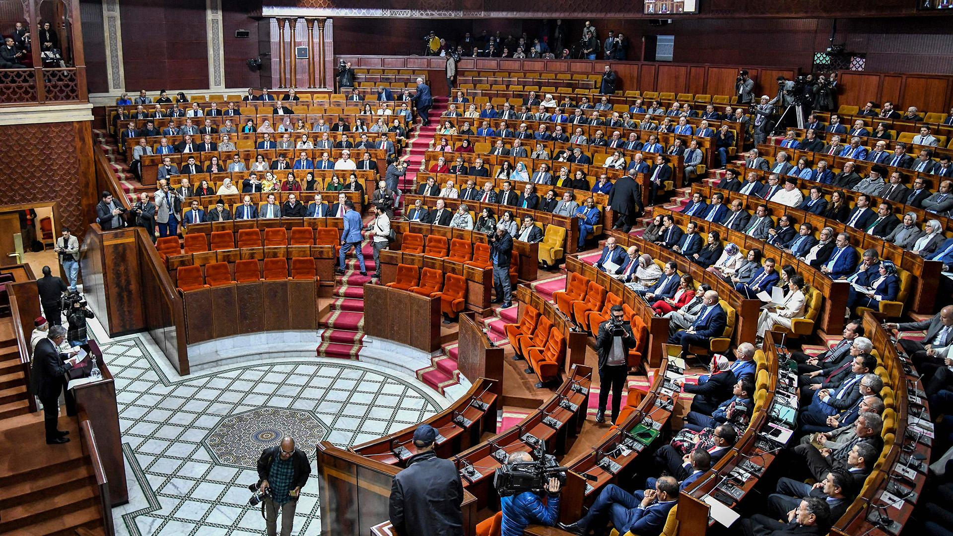 من  الفساد إلى الاستقالات.. 100 حالة فقدان عضوية بمجلس النواب السابق في حصيلة غير مسبوقة (تحليل)
